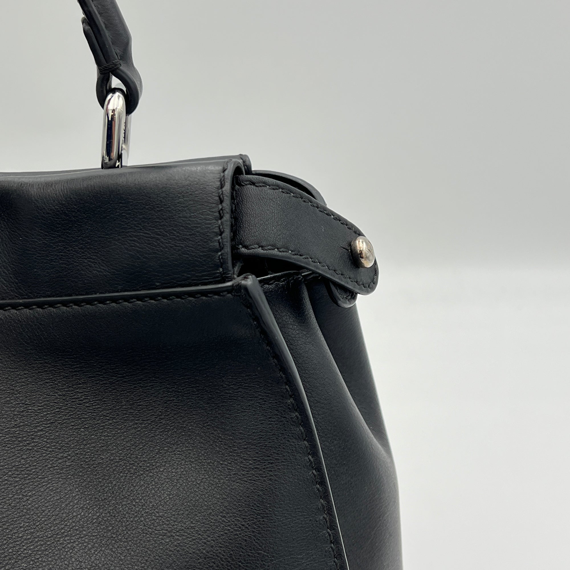 Peekaboo Medium Black Top Handle Bag in Calfskin, Silver hardware