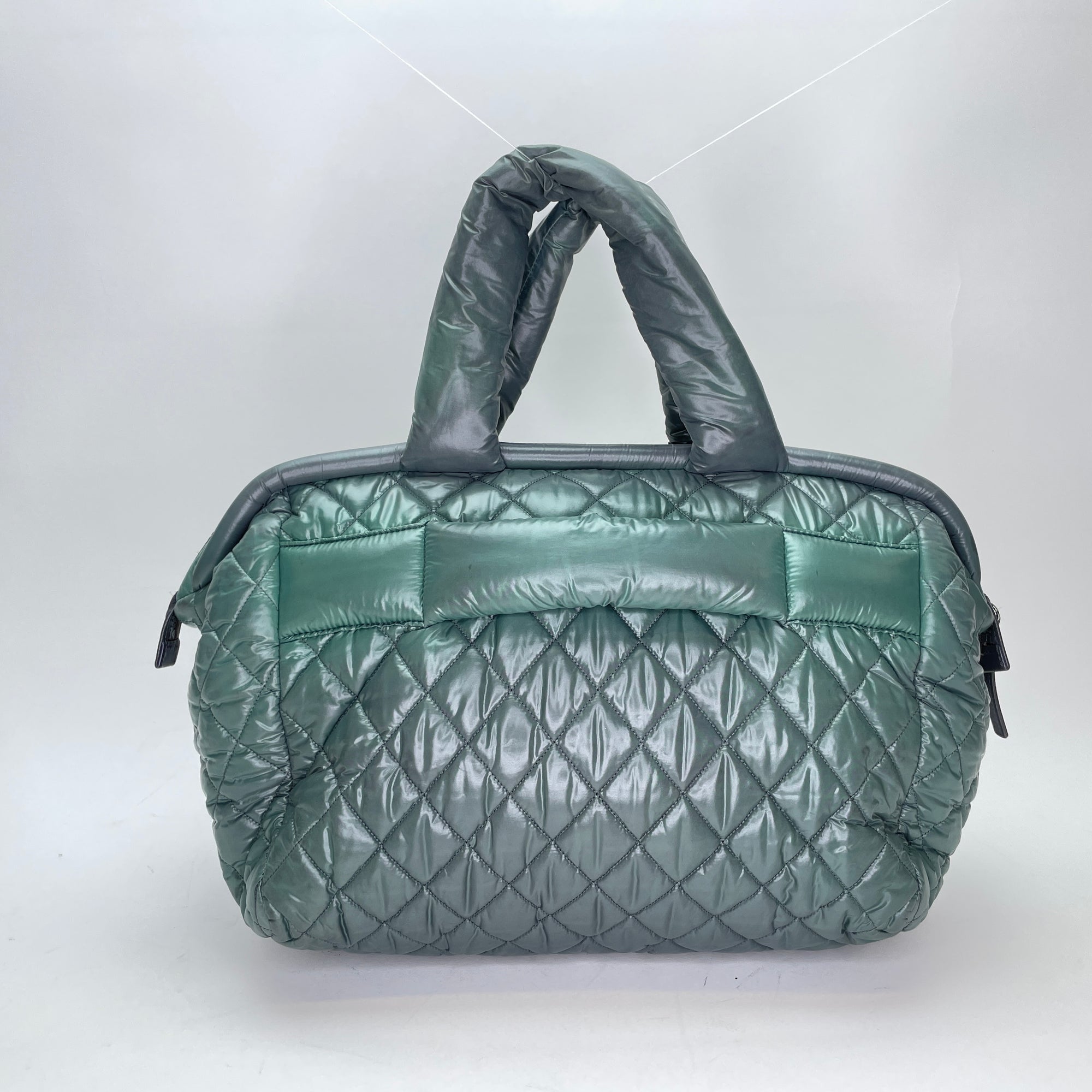 Coco Cocoon Green Top Handle Bag in Nylon, Silver hardware