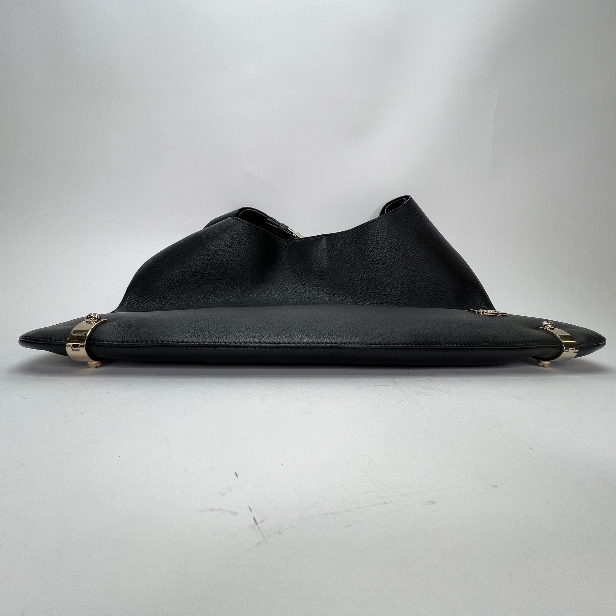 HDG Hobo Black Shoulder Bag in Calfskin, Gold hardware