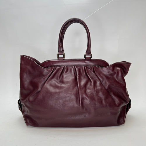 Doctor Burgundy Tote Bag in Calfskin, Gold hardware