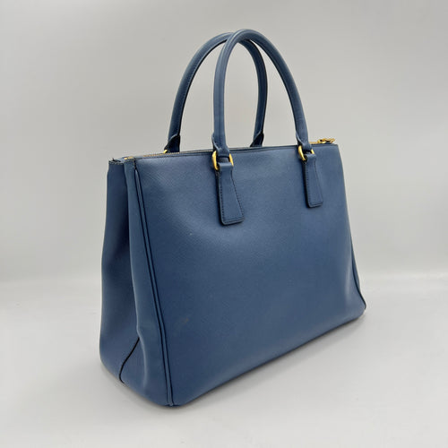 Galleria Large Blue Top Handle Bag in Saffiano Leather, Gold hardware