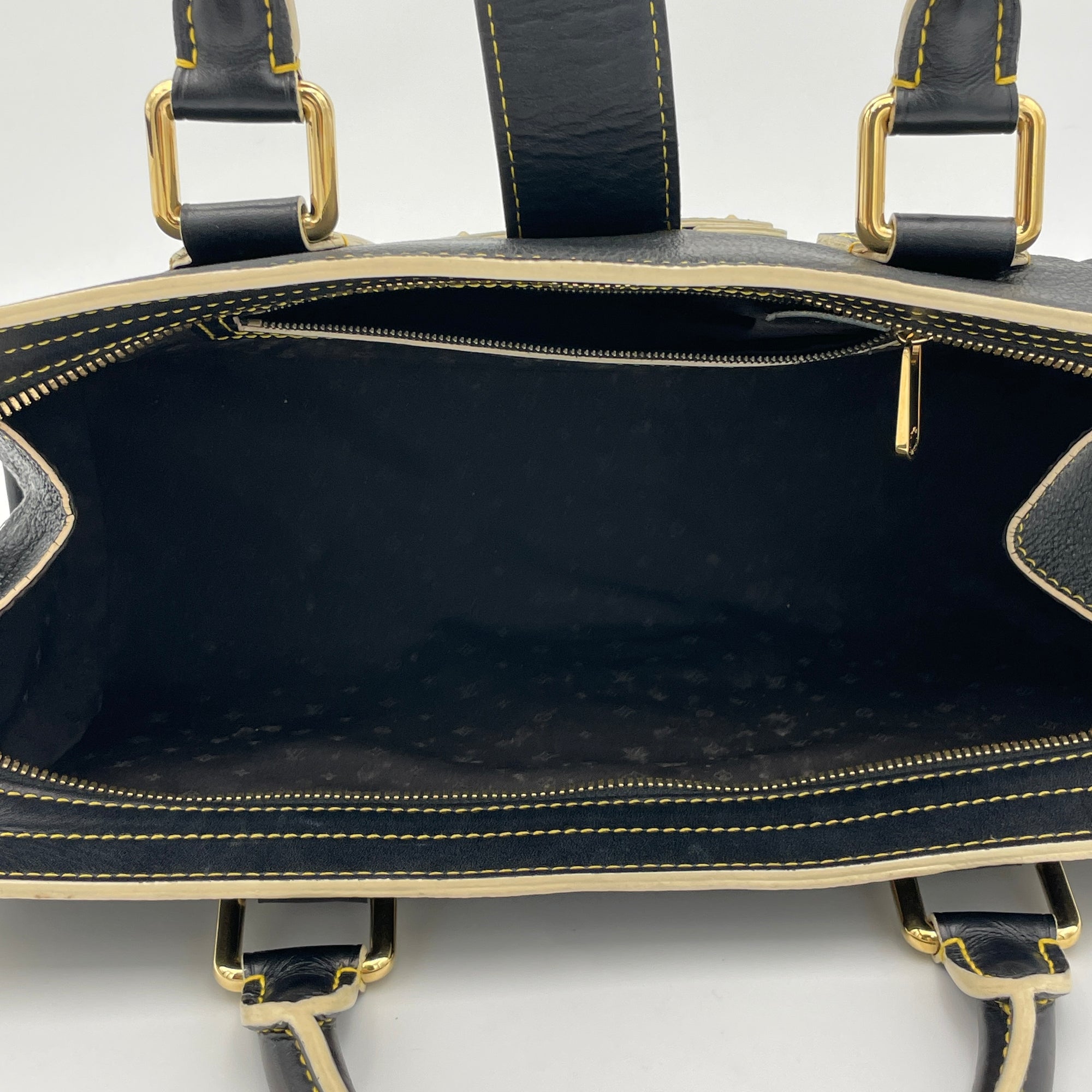 Suhali L'Epanoui PM Black Top Handle Bag in Calfskin, Gold hardware