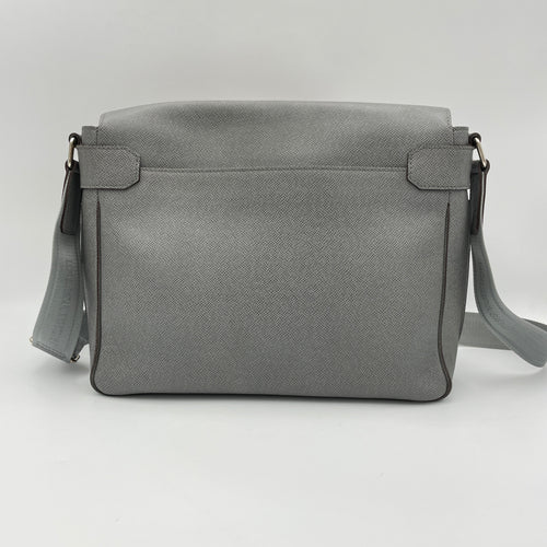 Roman MM Grey Messenger Bag in Taiga Leather, Silver hardware