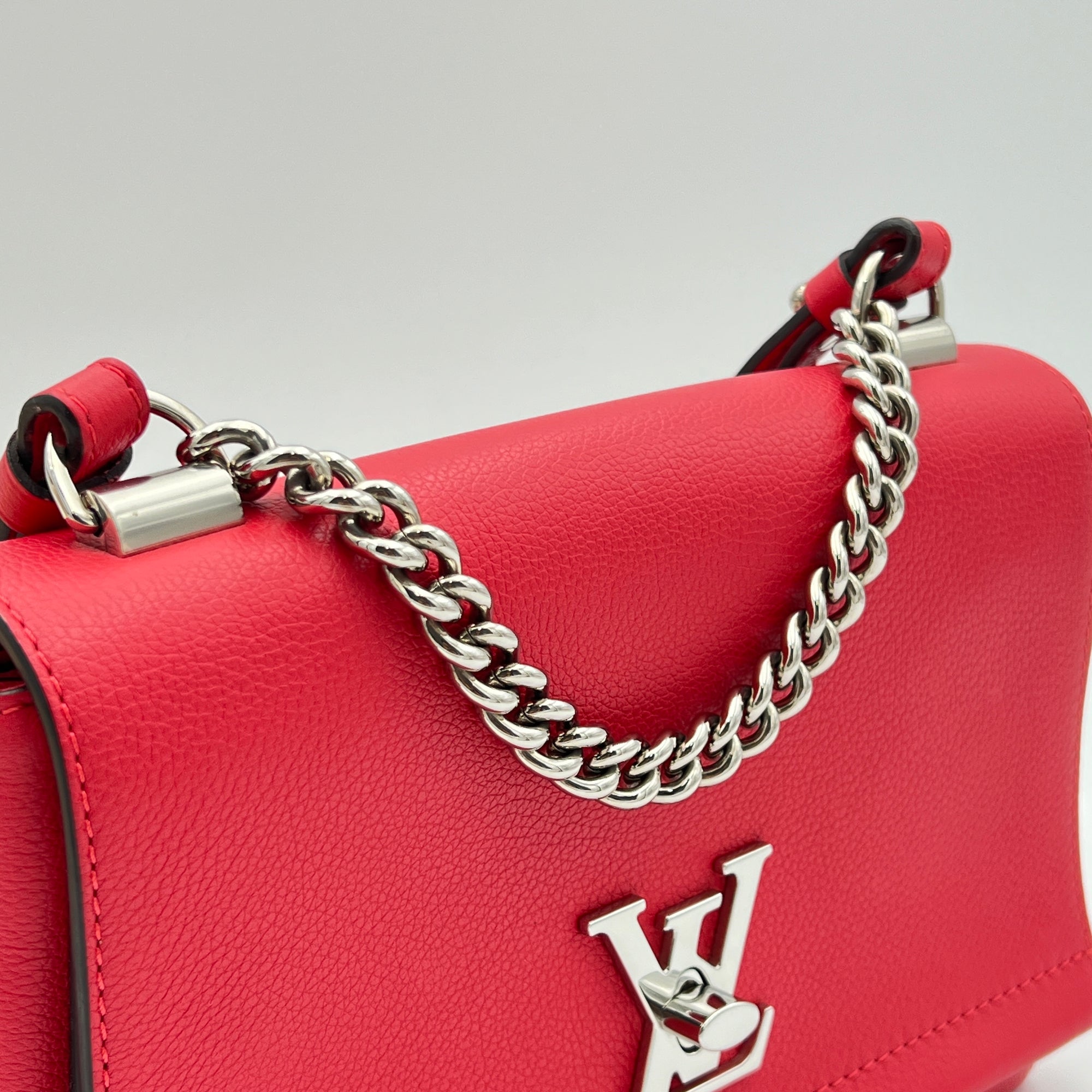 Lockme II BB Red Crossbody Bag in Calfskin, Silver hardware