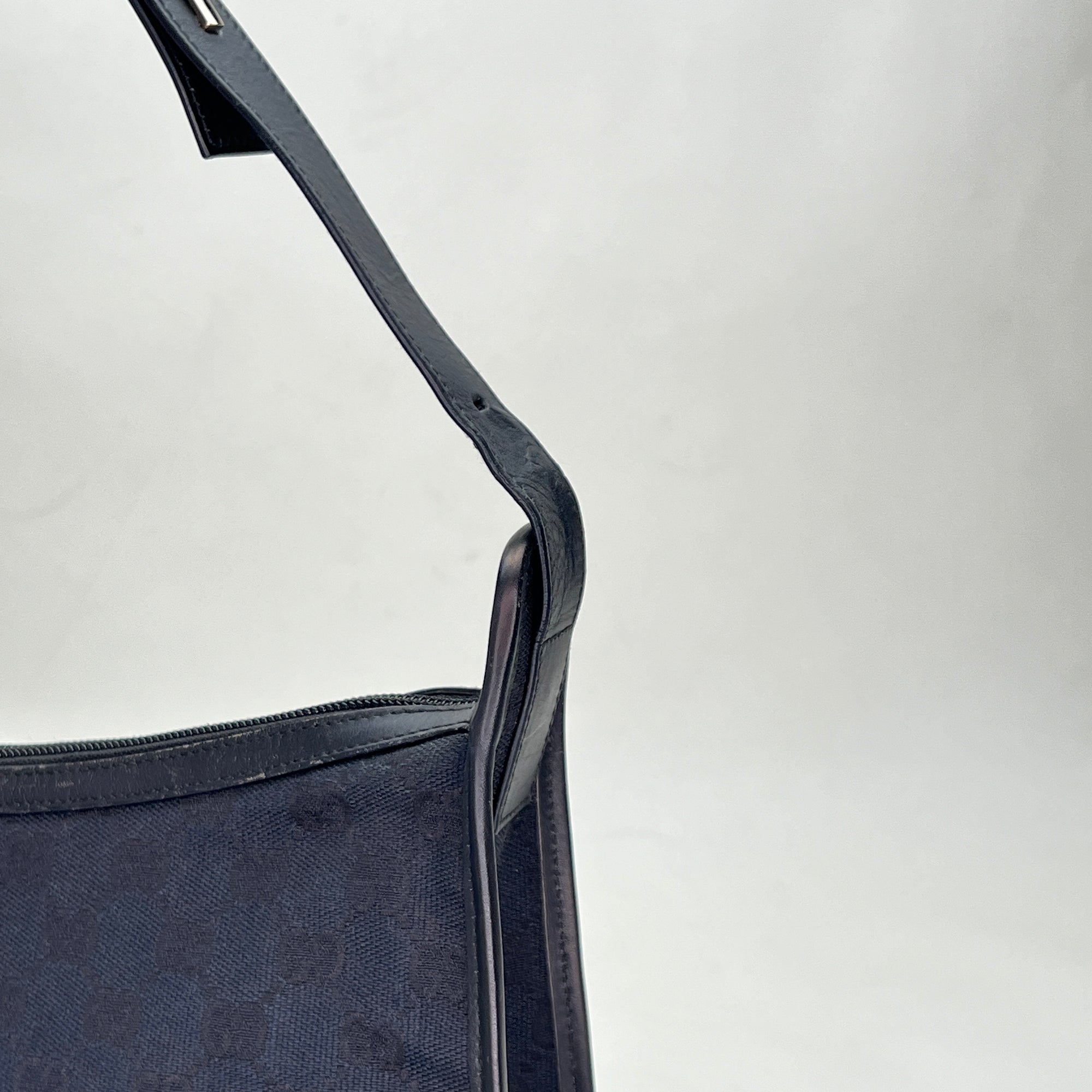 GG Navy Shoulder Bag in Canvas, Silver hardware