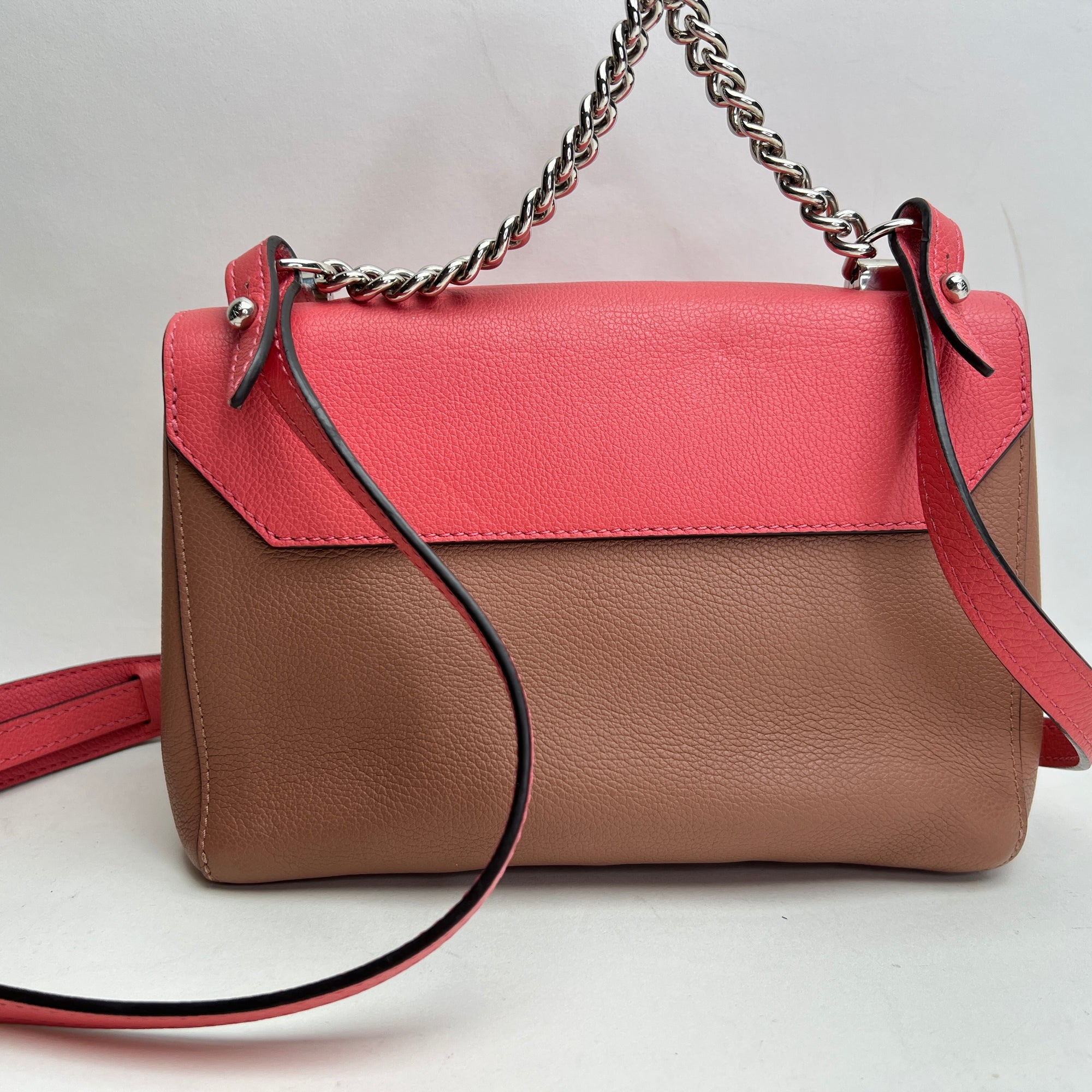 Lockme II Pink Shoulder Bag in Calfskin, Silver hardware