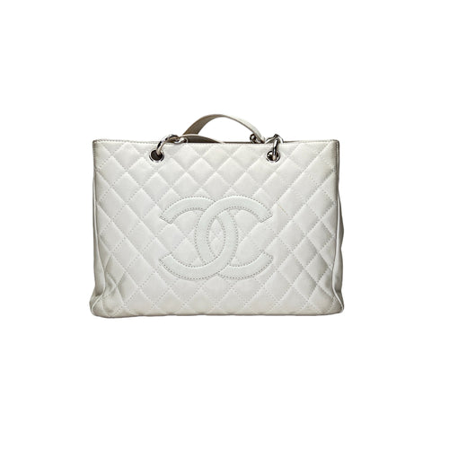 GST White Shoulder Bag in Caviar Leather, Silver hardware