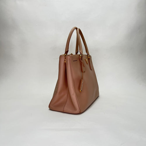 Galleria Large Pink Top Handle Bag in Saffiano Leather, Gold hardware