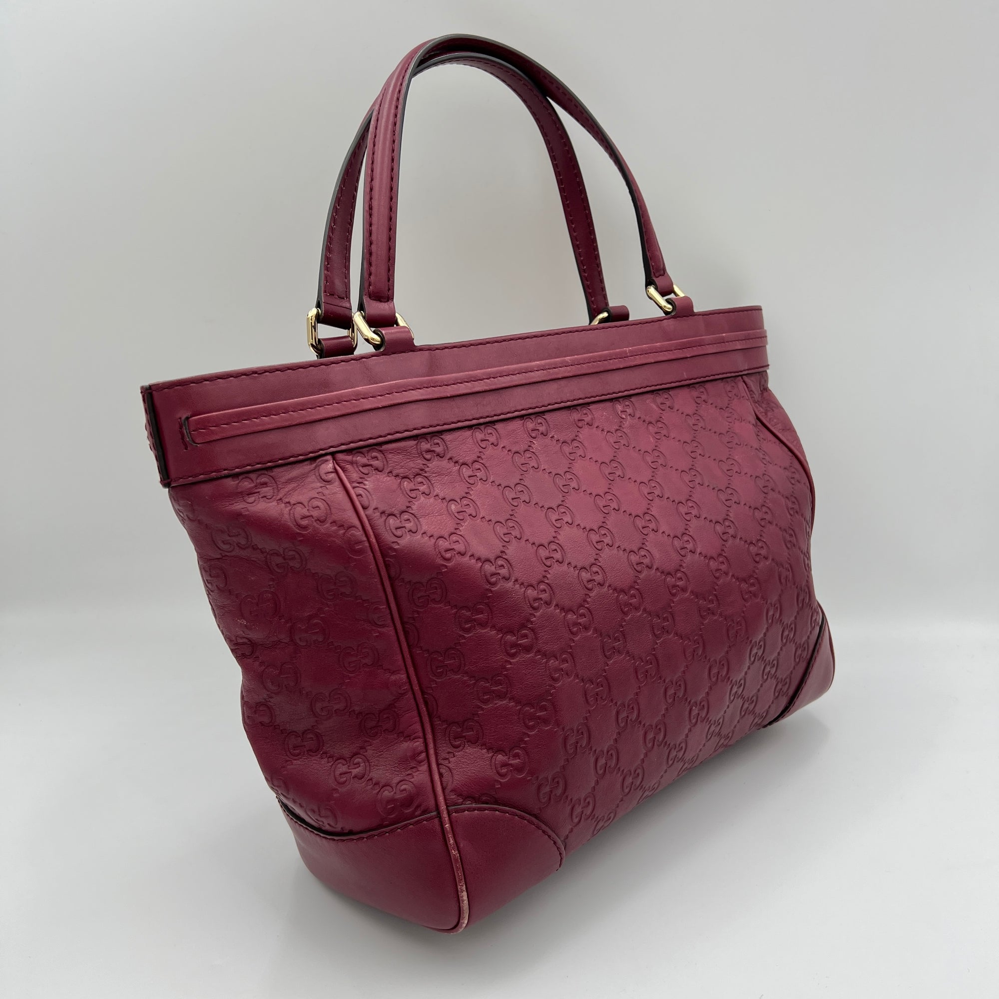 Mayfair Maroon Top Handle Bag in Guccissima Leather, Light Gold hardware